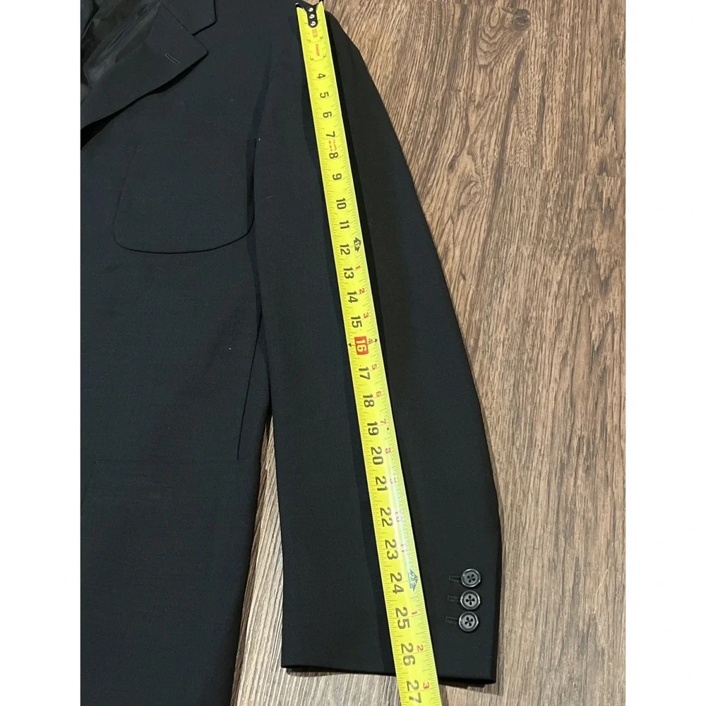 Ermenegildo Zegna Soft In Black Size 56EU 100% Wool Blazer Neiman Marcus Italy